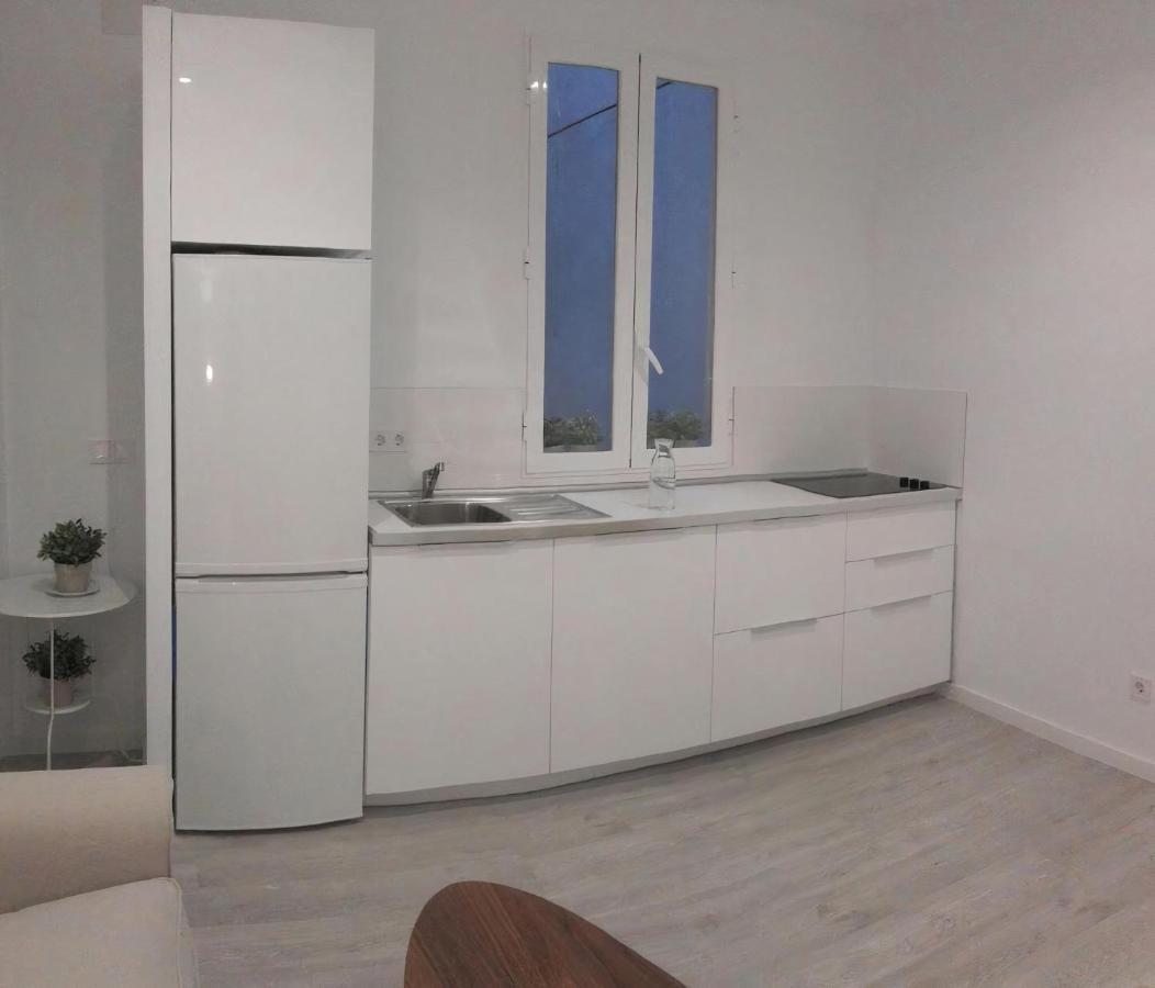 Piso Con Aire Acondicionado En El Centro De Madrid Luaran gambar